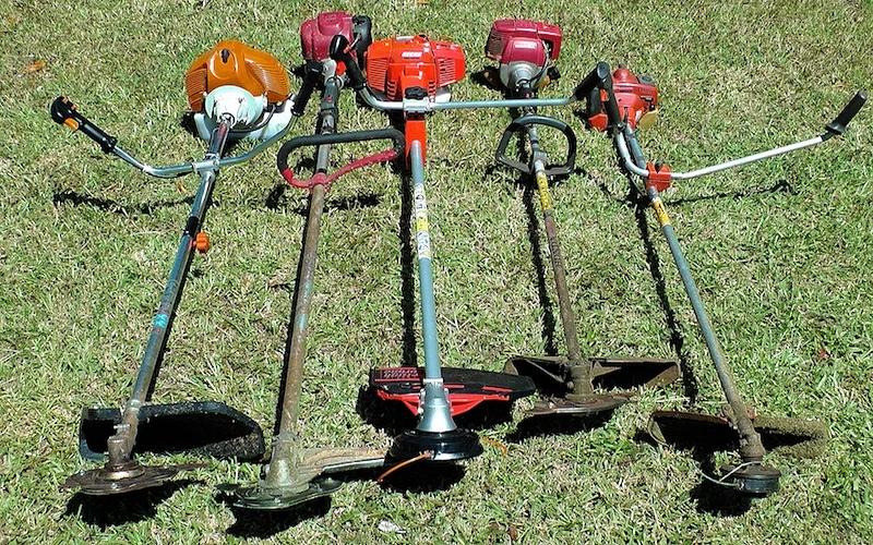 Commercial Grass Cutting and Grounds Care Equipment